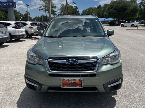 Used 2018 Subaru Forester 2.5i Premium w/ All-Weather Package AWD/4WD image 4
