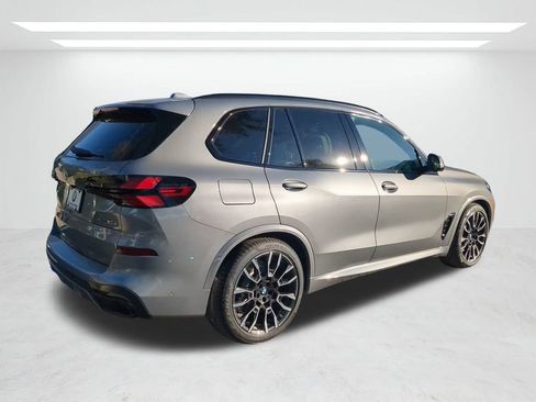 New 2026 BMW X5 xDrive50e w/ Executive Package image 4