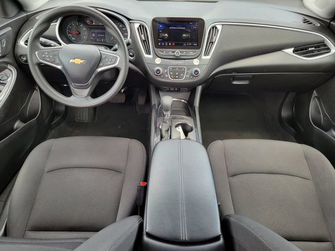 Used 2024 Chevrolet Malibu LT FWD image 15