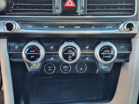 Used 2023 Genesis G70 3.3T w/ Sport Advanced Package image 22