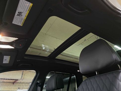 New 2026 BMW X5 M60i image 25