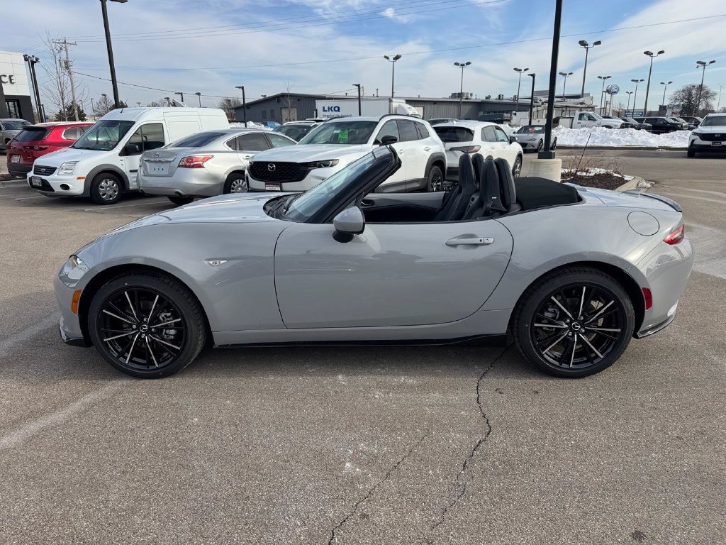New 2026 MAZDA MX-5 Miata Grand Touring w/ Appearance Package RWD image 3