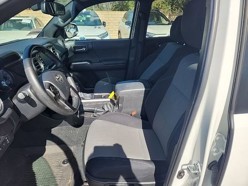 Certified 2023 Toyota Tacoma TRD Sport image 10