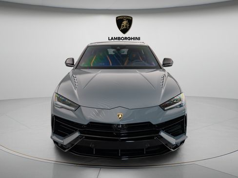 Used 2024 Lamborghini Urus S AWD/4WD image 2