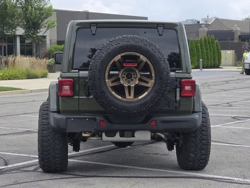 Used 2022 Jeep Wrangler Unlimited Rubicon w/ Trailer Tow Package AWD/4WD image 7