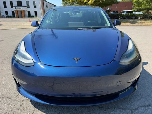 Used 2022 Tesla Model 3 Standard Range RWD image 10