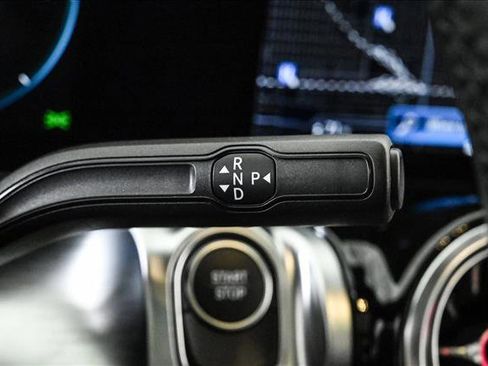 Used 2023 Mercedes-Benz EQB 300 EQB 300 w/ Pinnacle Package image 12