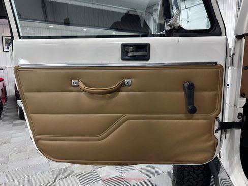 Used 1995 Jeep Wrangler Sport S image 33