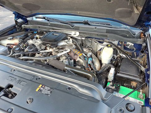 Used 2015 GMC Sierra 2500 SLT w/ Duramax Plus Package image 27