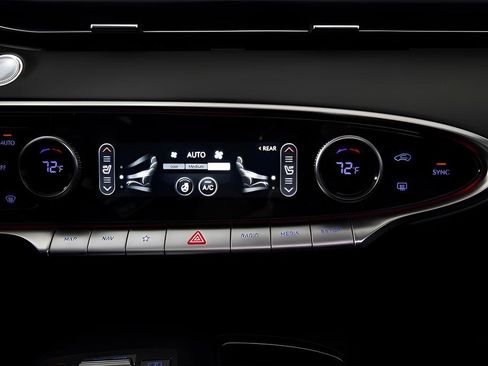 New 2025 Genesis GV70 3.5T Sport image 38