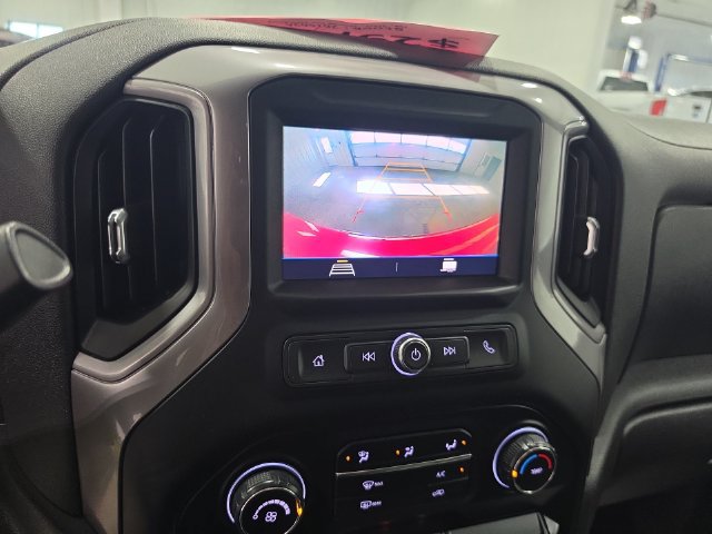 Used 2020 Chevrolet Silverado 1500 Custom Trail Boss w/ Custom Convenience Package AWD/4WD image 15
