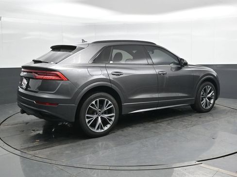 Used 2021 Audi Q8 Premium w/ Black Optic Package image 3