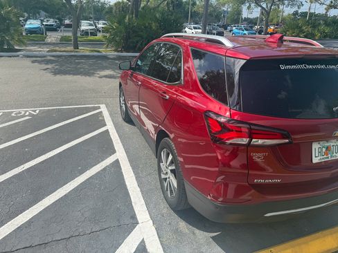 Used 2024 Chevrolet Equinox Premier image 5