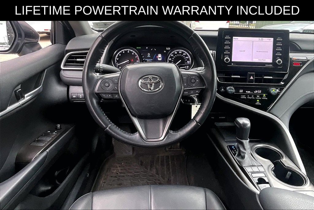 Used 2022 Toyota Camry SE w/ Cold Weather Package AWD/4WD image 6