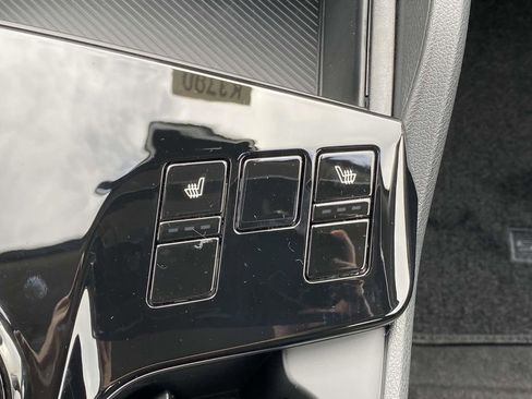 New 2025 Kia Sportage LX image 18