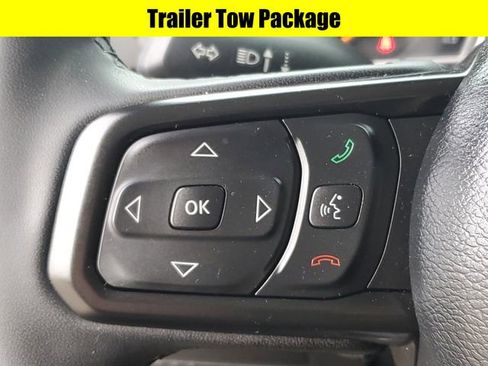 Certified 2023 Jeep Gladiator Willys image 11