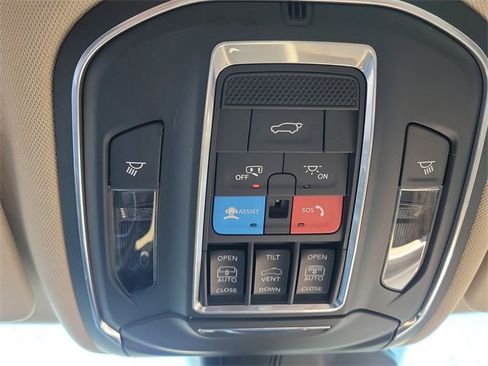 Certified 2021 Jeep Grand Cherokee L Limited image 35