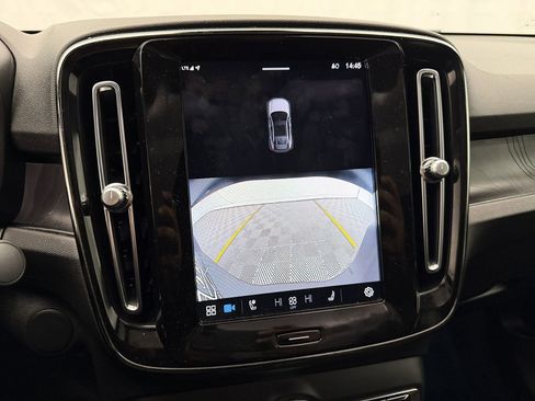 Used 2023 Volvo C40 P8 Recharge Ultimate image 20