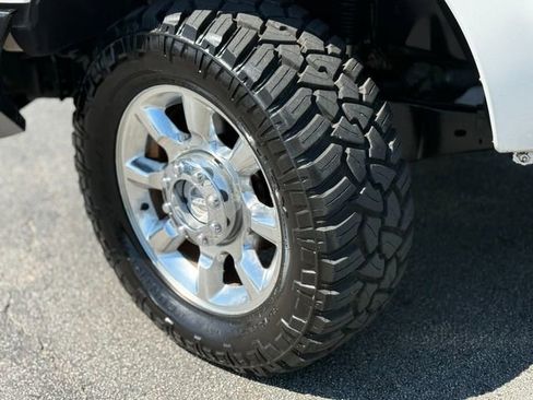 Used 2011 Ford F250 Lariat w/ Lariat Interior Pkg image 26