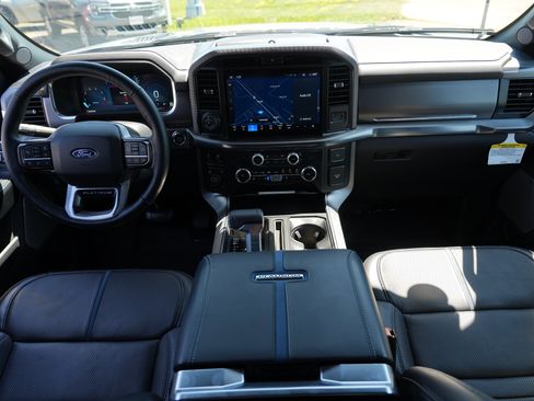 Used 2025 Ford F150 Platinum AWD/4WD image 28
