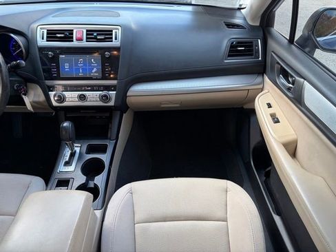 Used 2016 Subaru Legacy 2.5i Premium image 11