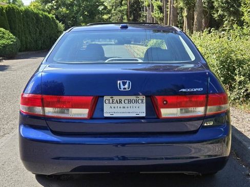 Used 2004 Honda Accord EX image 7