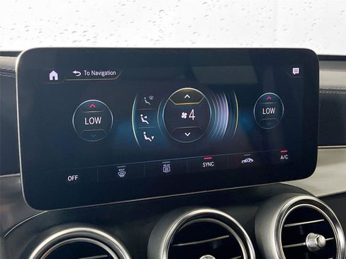 Used 2022 Mercedes-Benz GLC 300 4MATIC Coupe image 10