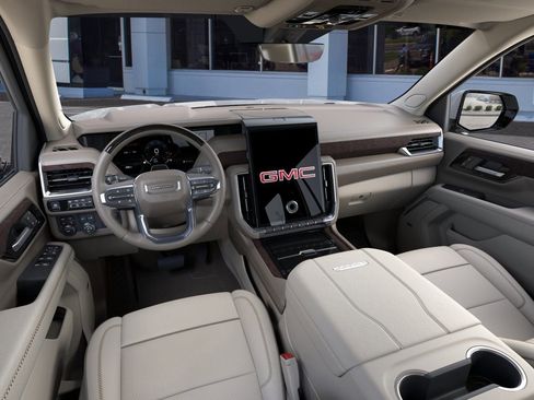New 2026 GMC Yukon Denali w/ Denali Reserve Package AWD/4WD image 16
