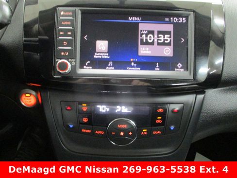 Used 2019 Nissan Sentra SV image 18