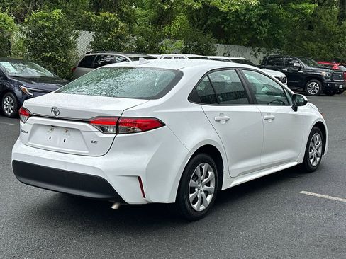 Used 2023 Toyota Corolla LE FWD image 4