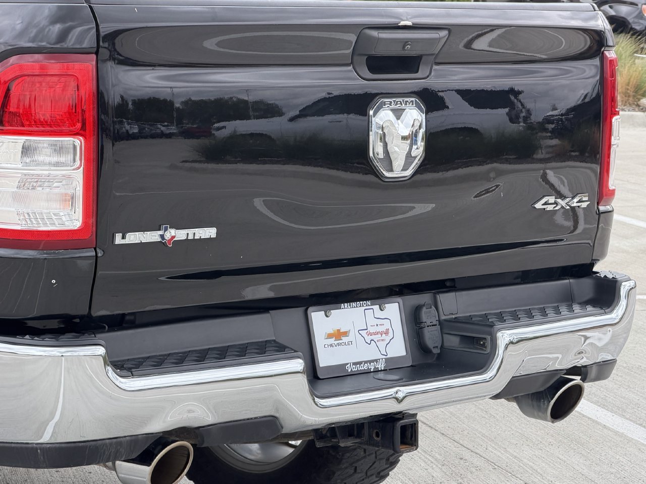 Used 2023 RAM 1500 Lone Star AWD/4WD image 7