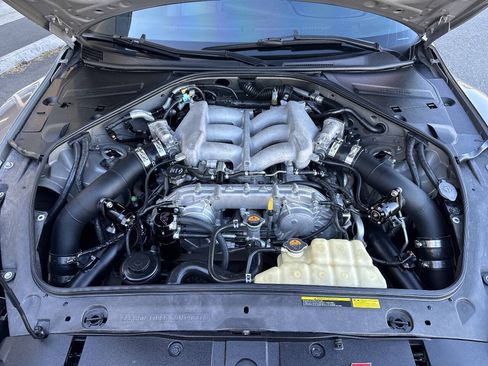 Used 2009 Nissan GT-R Premium AWD/4WD image 11