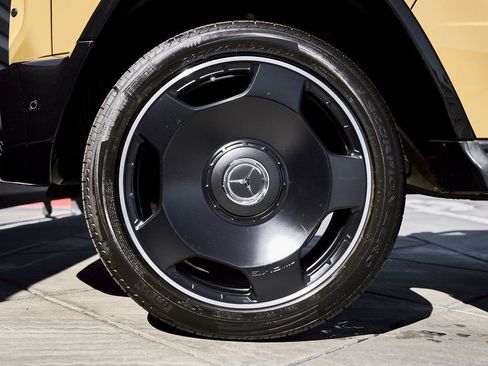 Used 2024 Mercedes-Benz G 63 AMG 4MATIC image 3