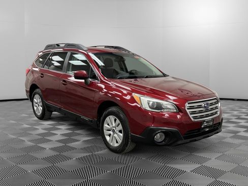 Used 2016 Subaru Outback 2.5i Premium image 7