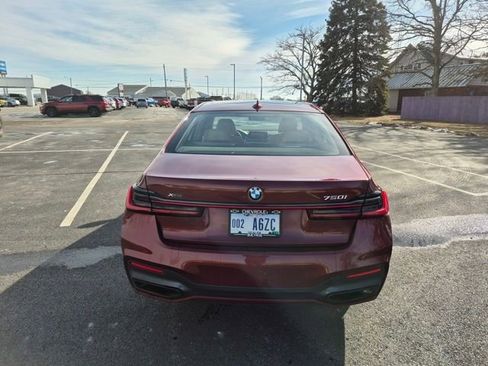 Used 2022 BMW 750i xDrive w/ Executive Package image 6