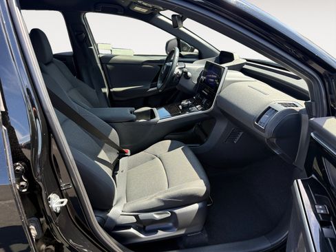 Certified 2023 Subaru Solterra AWD image 19