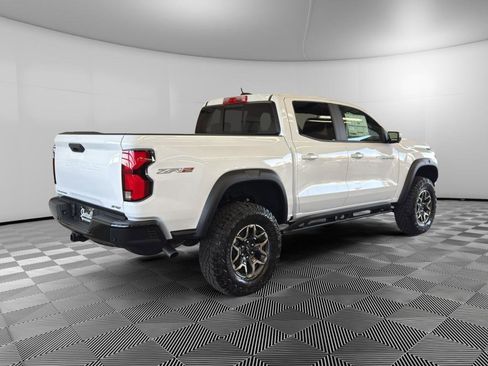 New 2026 Chevrolet Colorado ZR2 w/ Technology Package AWD/4WD image 5