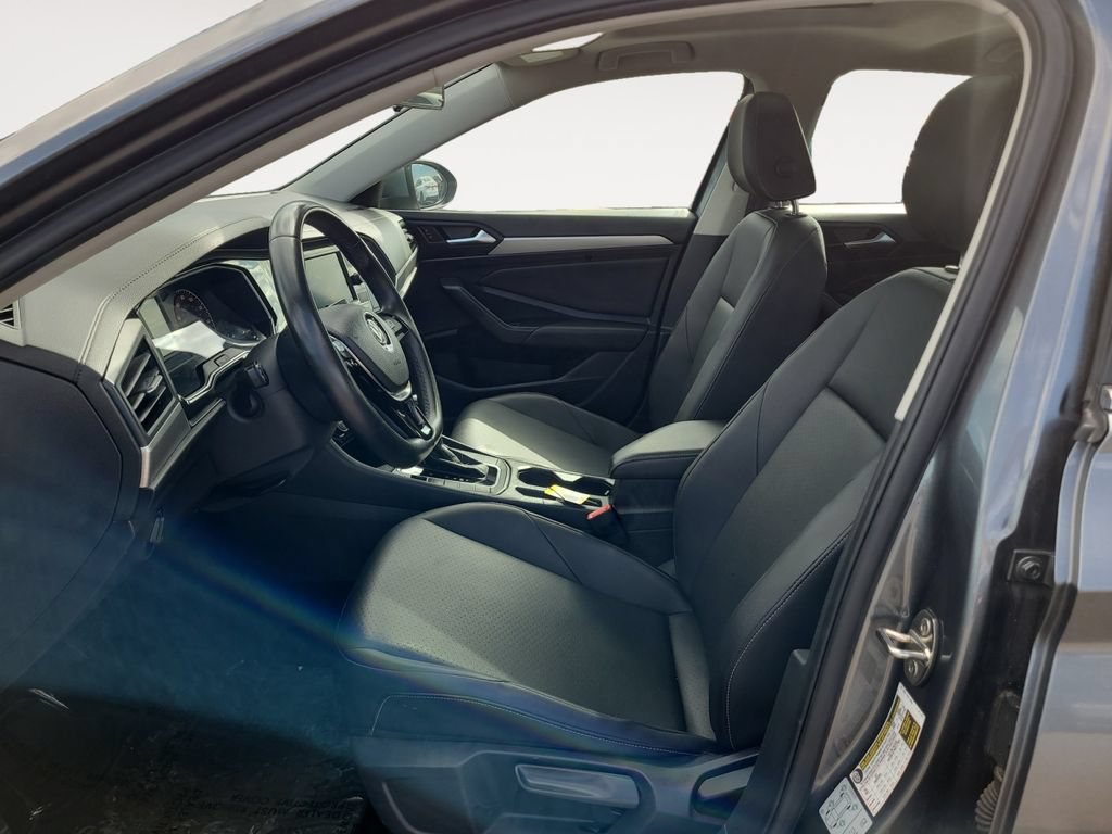 Used 2019 Volkswagen Jetta SE FWD image 9