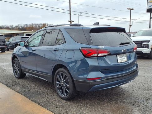 Used 2024 Chevrolet Equinox RS image 2