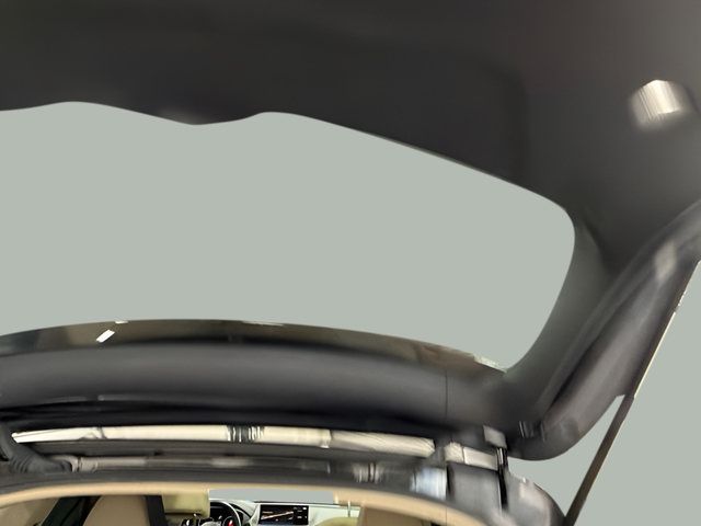 Used 2023 Acura MDX w/ Technology Package FWD image 41