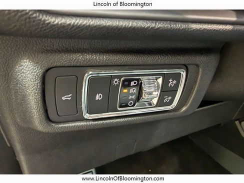 Used 2020 Lincoln Corsair Reserve w/ Equipment Group 202A image 34