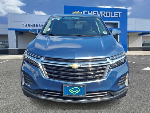 Certified 2024 Chevrolet Equinox LT FWD image 2