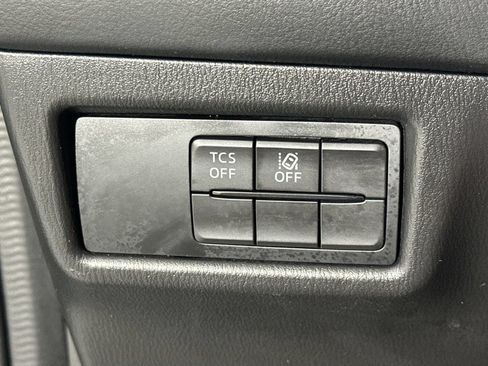 Used 2019 MAZDA CX-5 Touring FWD image 22
