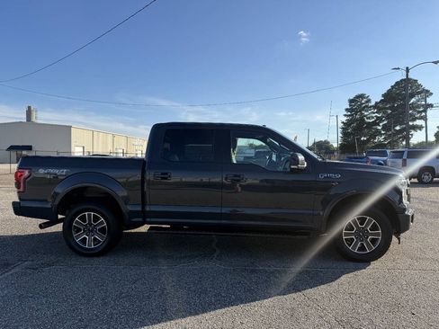 Used 2017 Ford F150 Lariat w/ Equipment Group 502A Luxury AWD/4WD image 13