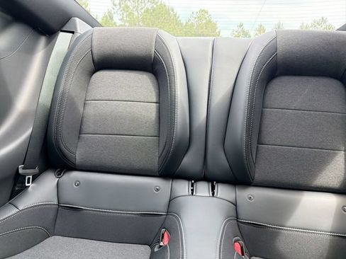 Used 2025 Ford Mustang Coupe RWD image 23