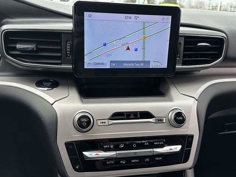 Used 2023 Ford Explorer XLT w/ Equipment Group 202A image 20