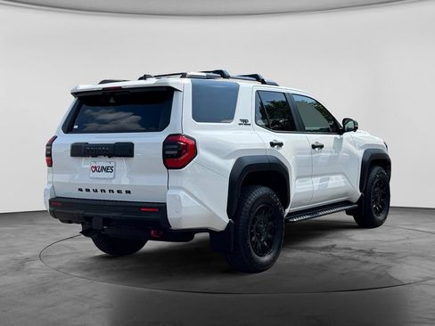Used 2026 Toyota 4Runner TRD Off-Road Premium AWD/4WD image 9