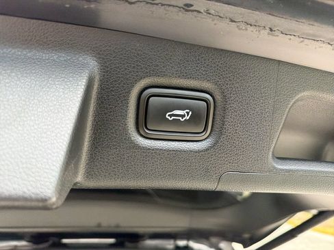 Used 2020 Hyundai Santa Fe SEL w/ Convenience Package FWD image 36