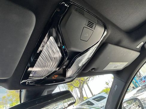 Used 2025 BMW 330i Sedan RWD image 24
