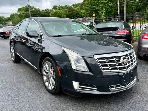 Used 2014 Cadillac XTS Luxury FWD image 3